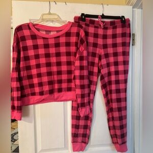 Women’s Pink Plaid Pajama Set